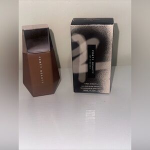 Fenty Beauty Eaze Drop Lit Glow Enhancer in Bronze Jasper